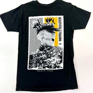 Pink Beautiful Trauma Tour 2019 Concert T-shirt Size M.